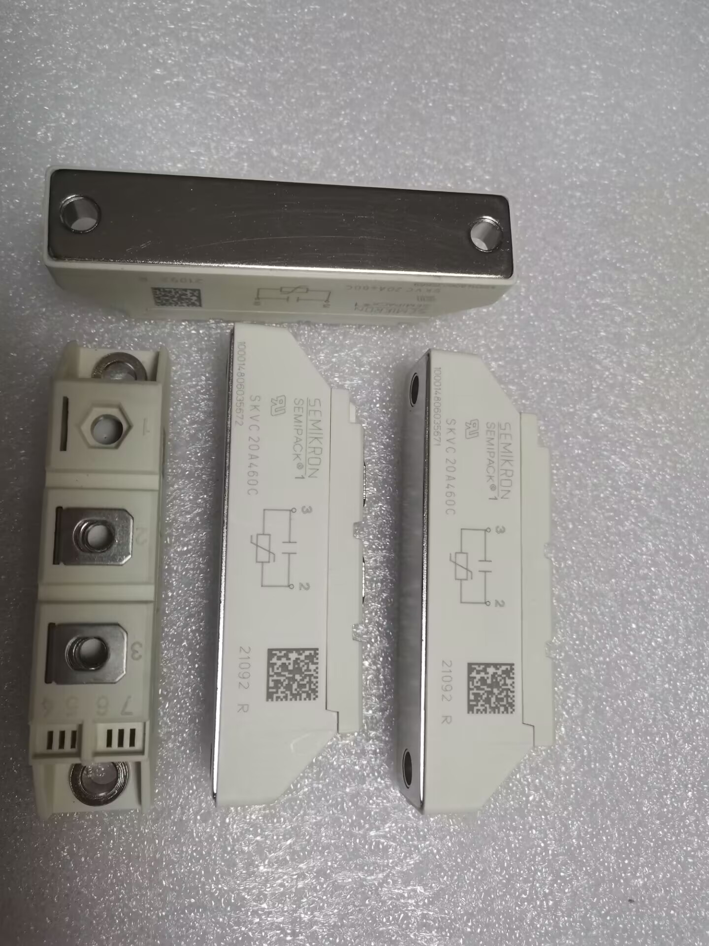 SKVC20A460C